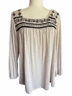 Daniel Rainn Cream Tunic with Black Embroidered Yoke